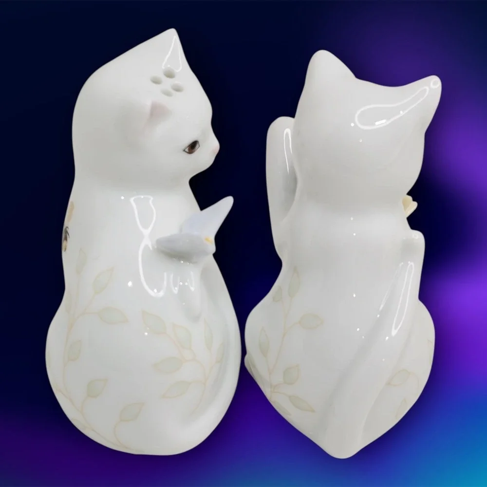 LENOX PORCELAIN SALT‎ & PEPPER SHAKERS SET CATS WITH BUTTRFLY